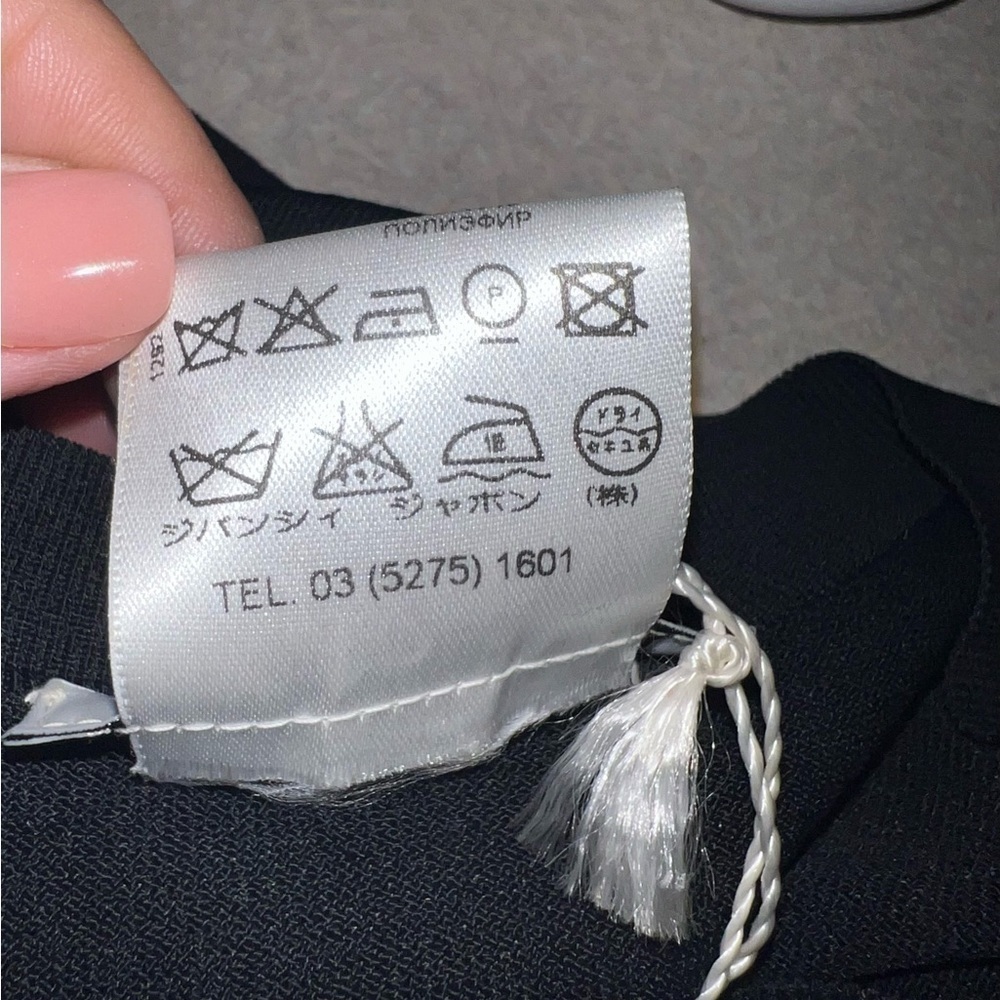 Givenchy NWT sweater top. - Picture 9 of 9